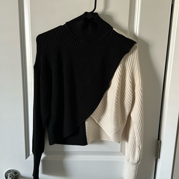 EXPRESS COLOR BLOCK WRAP FRONT MOCK NECK SWEATER - Picture 3 of 6